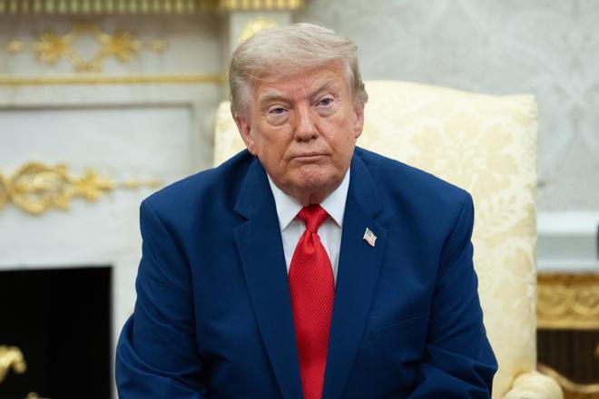 Trump anuncia subidas de aranceles para la UE por multar de nuevo a empresas de EEUU: "Lo pagarán caro"