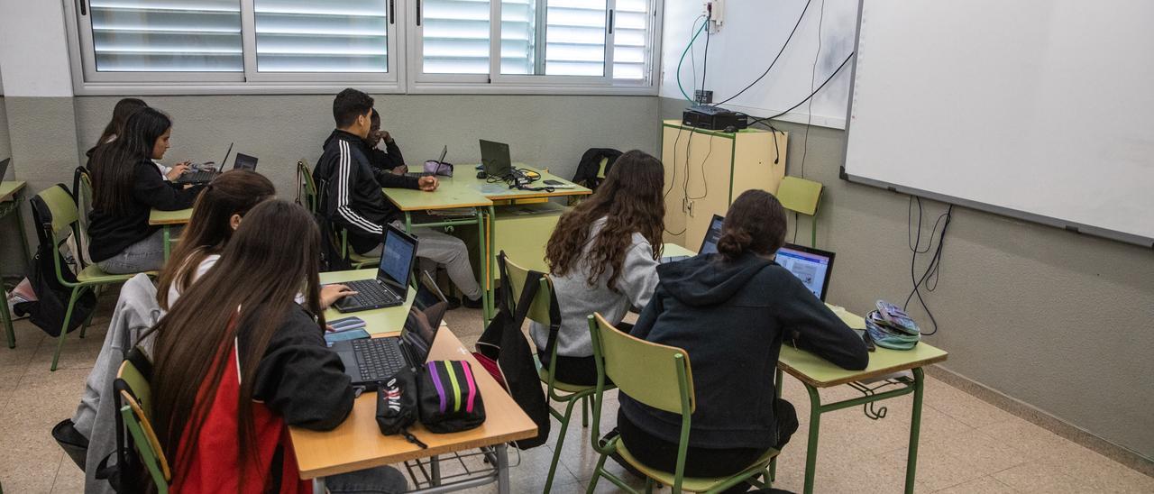 Aula de ESO de un instituto catalán, el curso pasado.