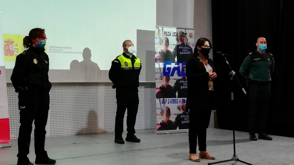 Natalia Antonino durante la clausura del curso.