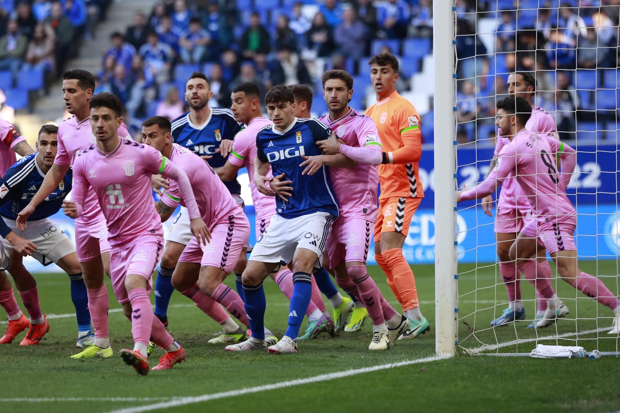 Así fue el partido entre el Real Oviedo y el Eldense