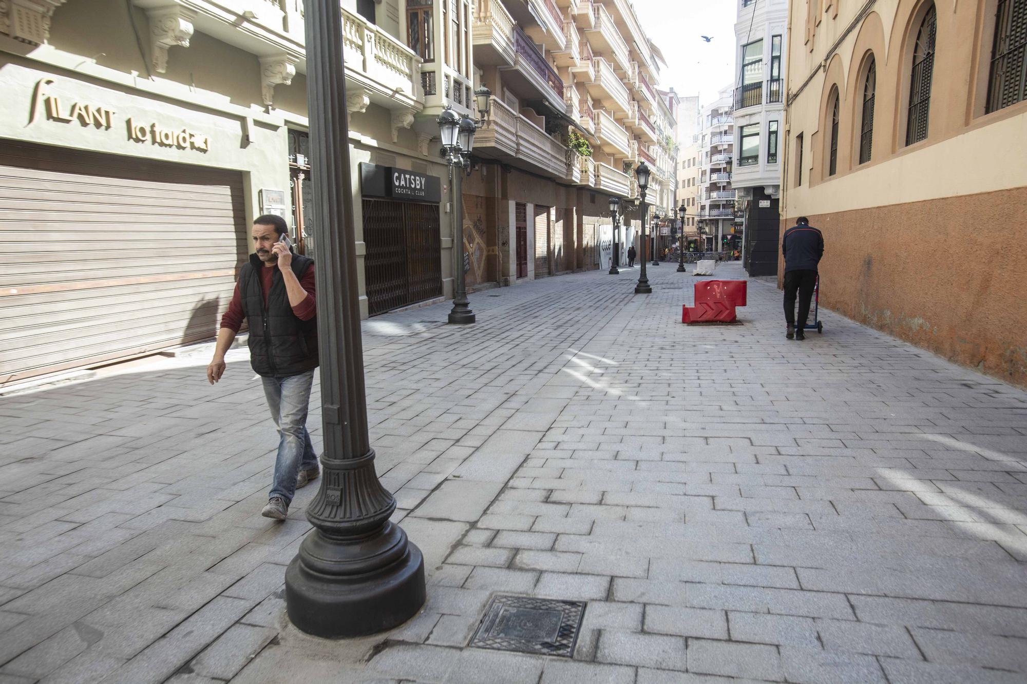 Así queda la calle Constitución tras su peatonalización