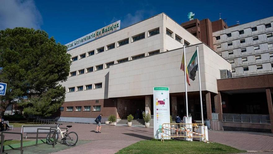 Una mujer en estado grave tras un accidente entre un autobús y un coche cerca de Valle de Matamoros