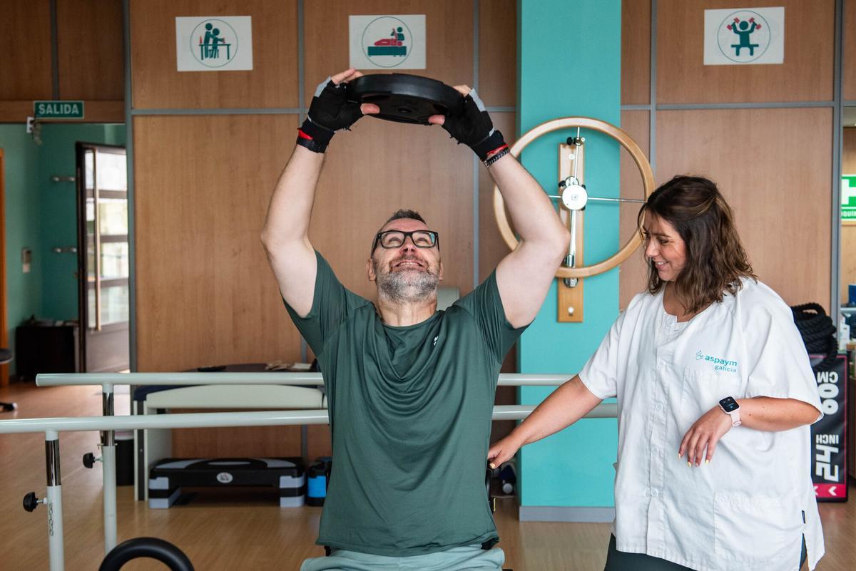 JUAN CARLOS LESIONADO MEDULAR EN FISIO ASPAYM