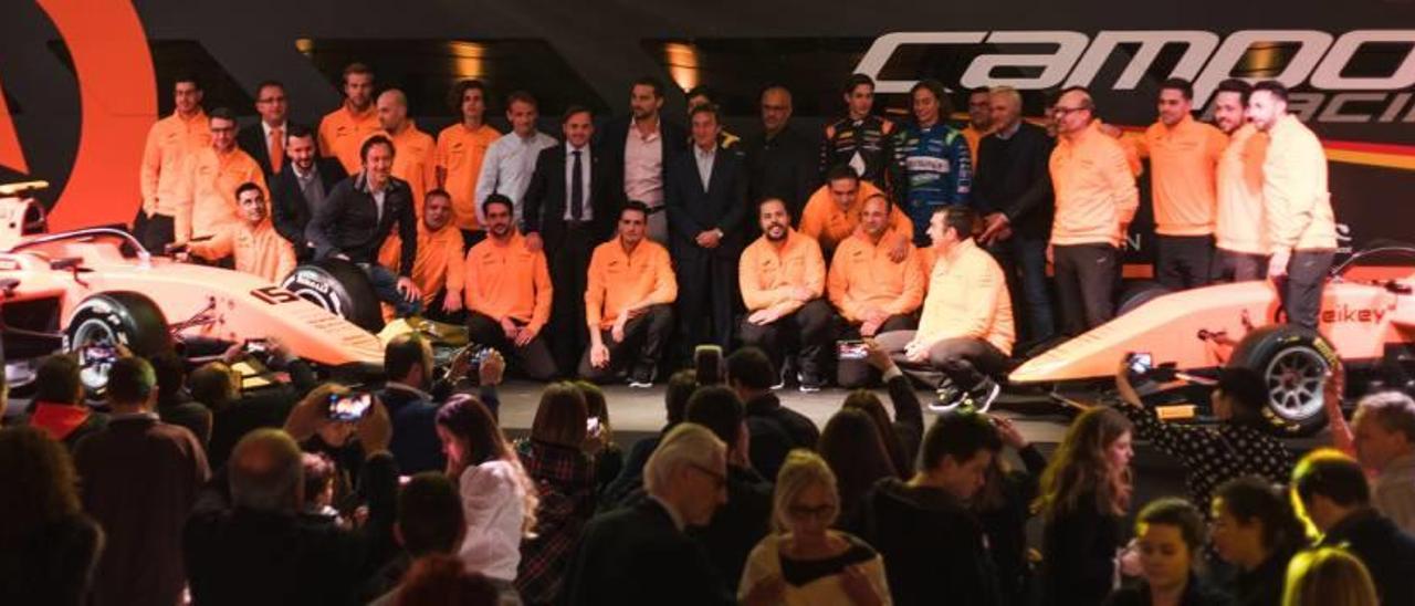 Presentación de la nueva temporada de la escudería Campos Racing en la sede situada en Alzira.