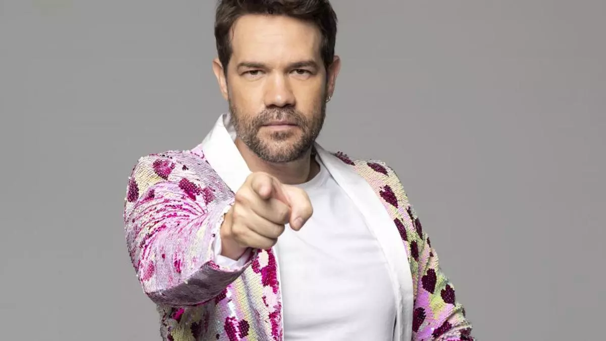 La carrera de Juan Dávila, nuevo invitado de 'Pasapalabra': policía, actor y cómico