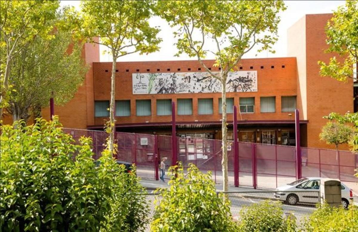 La escuela de Mollet del Vallès donde trabajó el pederasta hasta que se descubrió que tenía antecedentes.