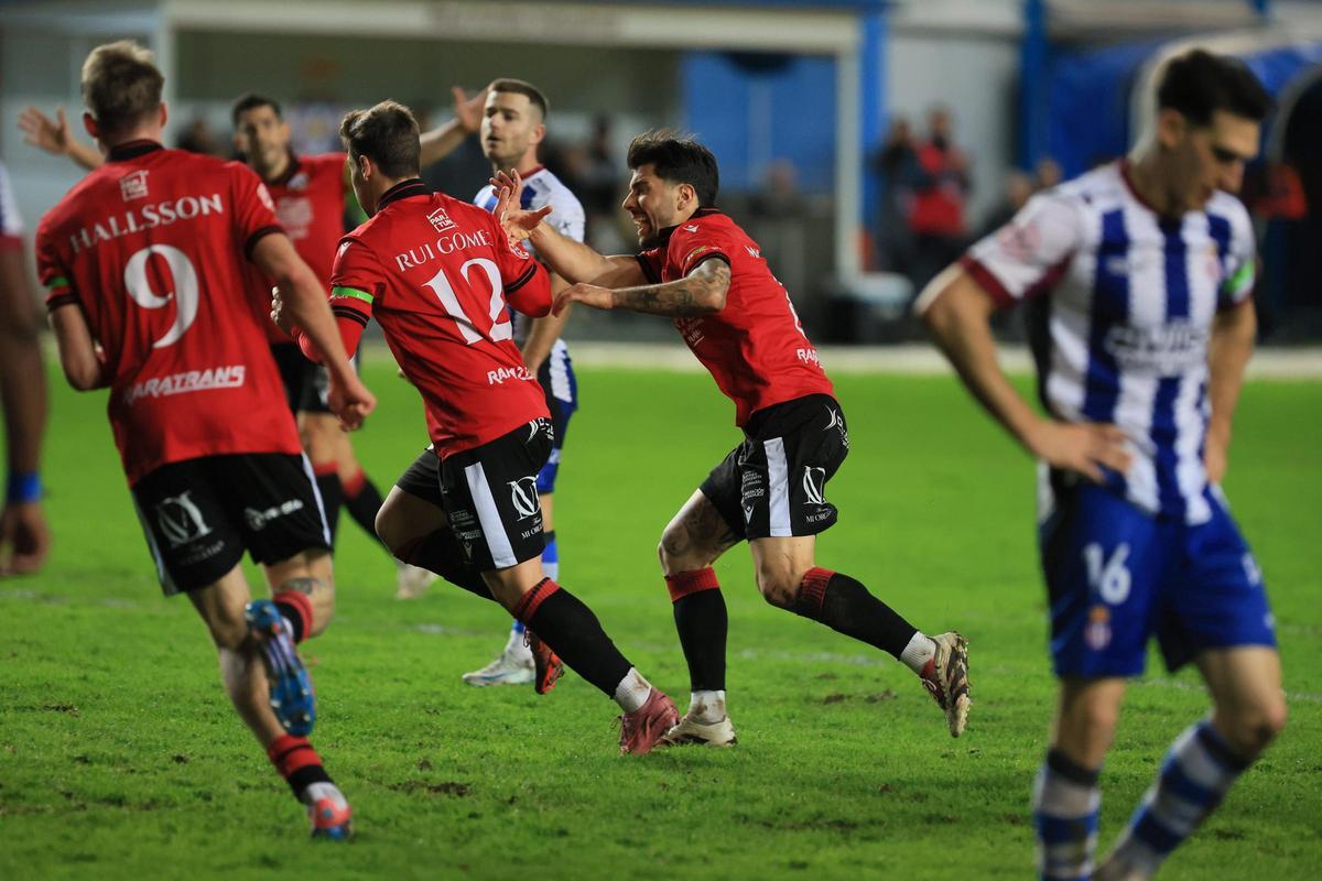 Las imágenes del Real Avilés - Mérida