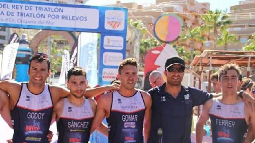 Integrantes del equipo de la UA tras ganar la Copa del Rey.