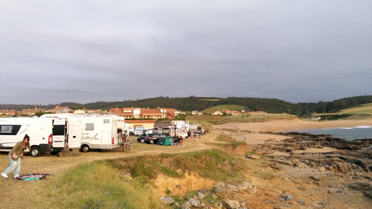 MEJORES CAMPING EN LA PLAYA EN CANARIAS Camping en la playa en