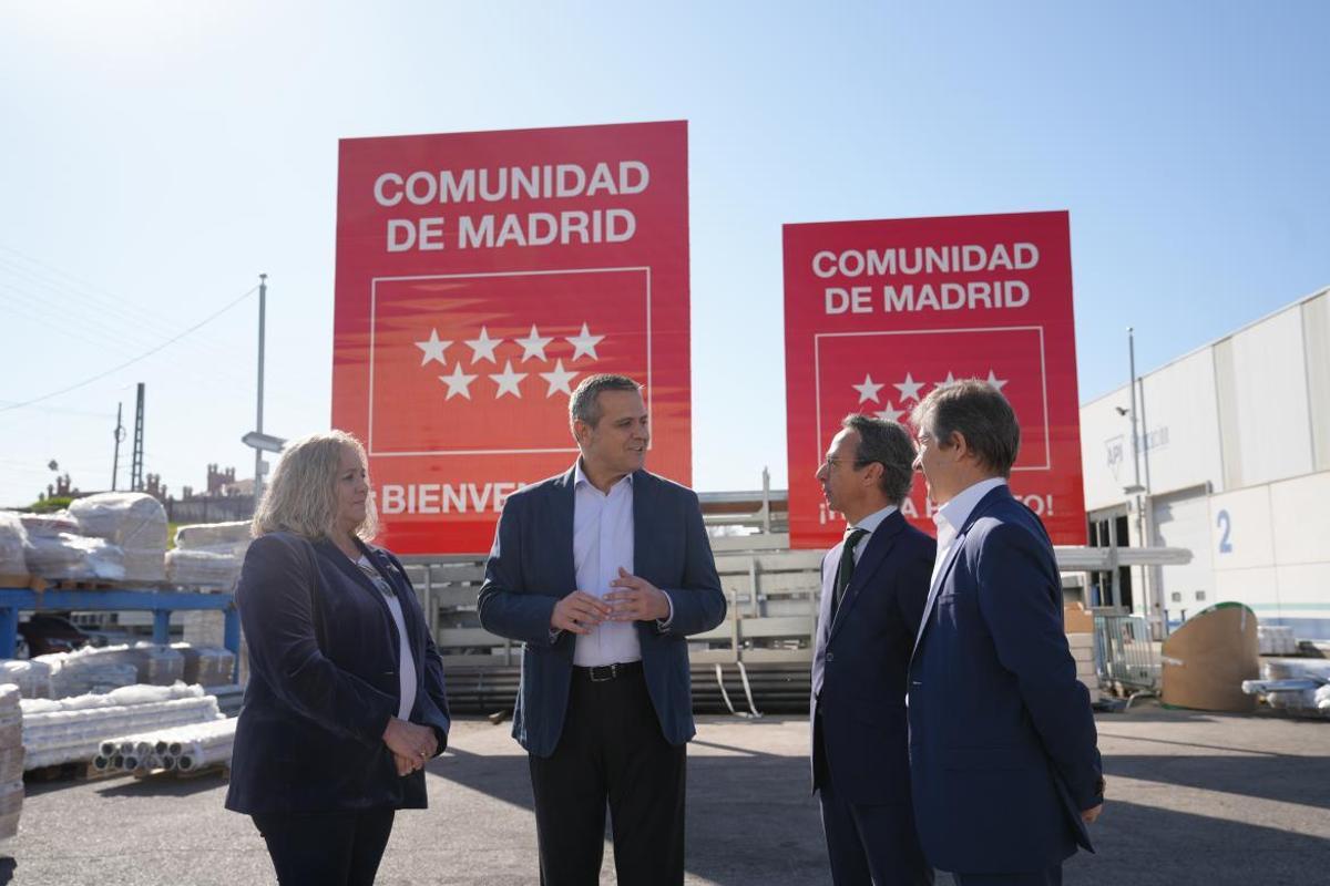 Presentación de los nuevos carteles de la Comunidad de Madrid