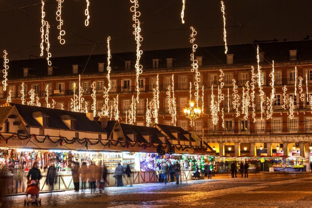 Mercado navideño en Plaza de España