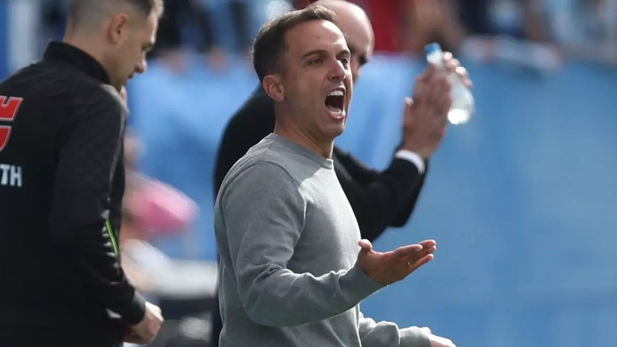 Borja Jiménez: "Queremos ser el primer recién ascendido que gana a los tres grandes"