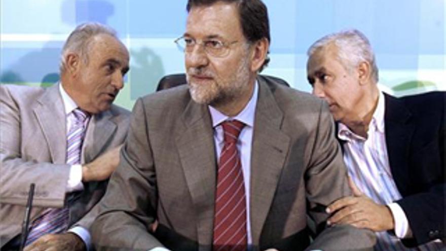 Rajoy propone eximir del pago del IRPF a quien gane menos de 16.000 euros