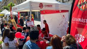 Ambiente de Sant Jordi en Tarragona