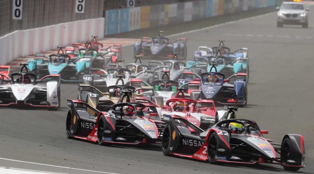 Domingo de carreras en Cheste con la Formula E