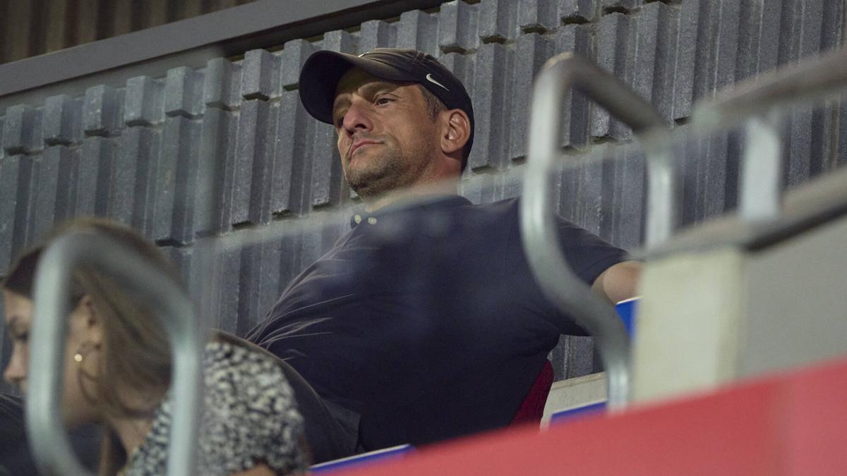 Juliano Belletti: "Intento crear un ambiente con orden y disciplina para que los puedan trabajar"