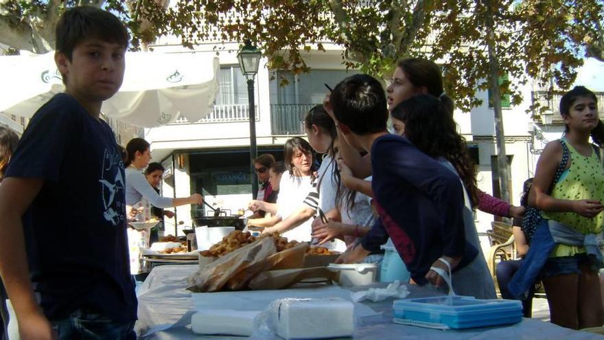 &#039;Bunyolada&#039; de los escolares en Maria de la Salut