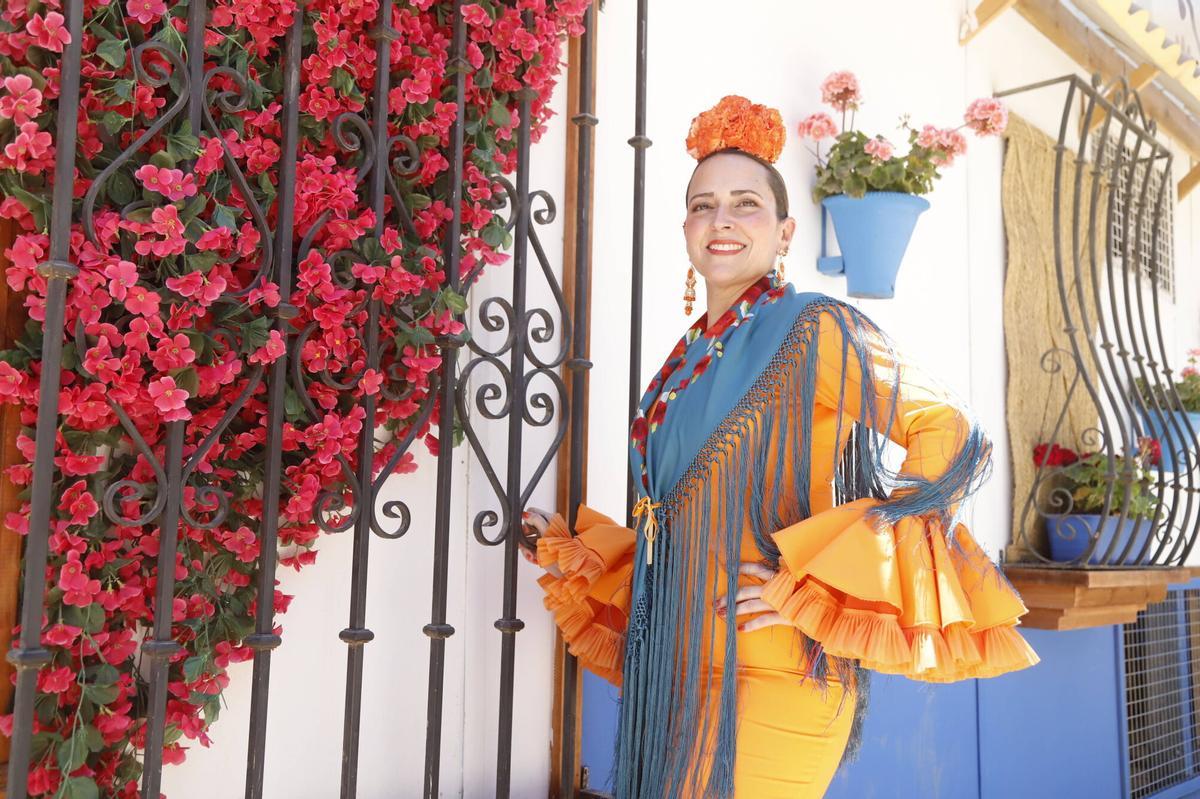 Los últimos volantes de la Feria de Córdoba: los trajes de gitana se despiden de El Arenal