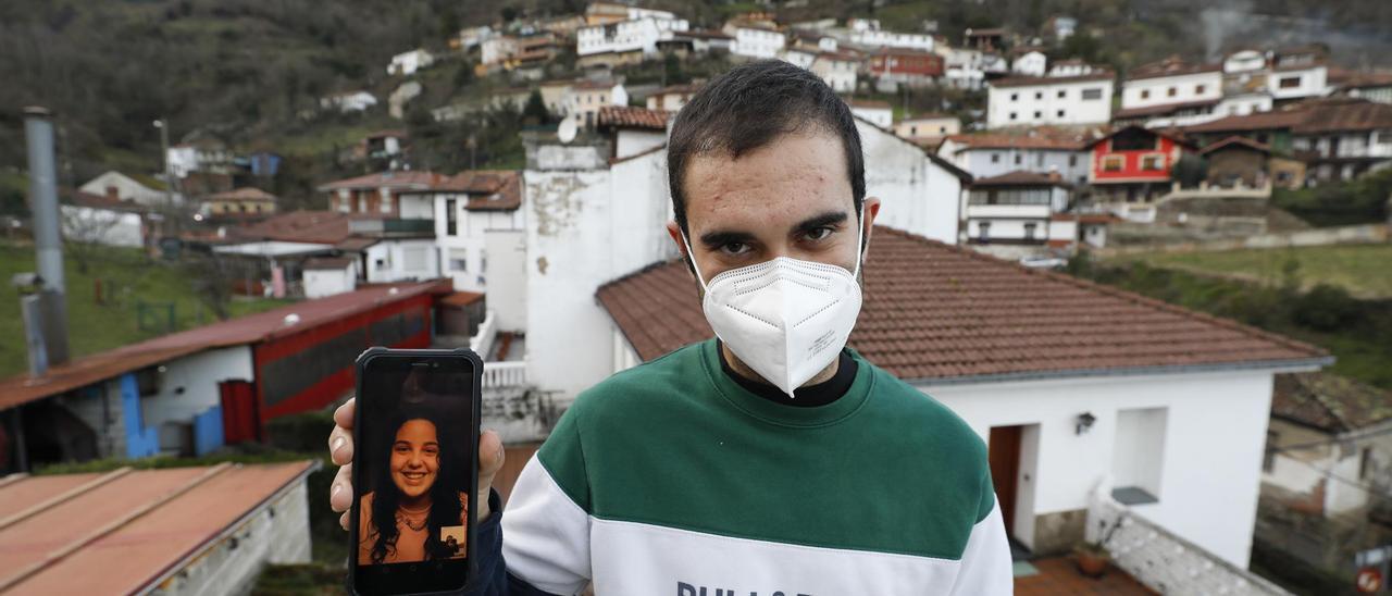 El allerano Daniel García y la mierense Bárbara Vázquez: 12 kilómetros en coche y una pandemia de distancia