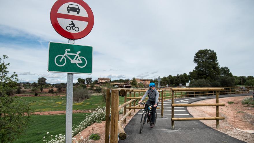 La Generalitat posa oficialment en servei el carril bici de Santpedor a Manresa