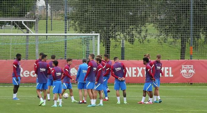 Las mejores imágenes del entrenamiento de hoy del Barça en Salzburgo