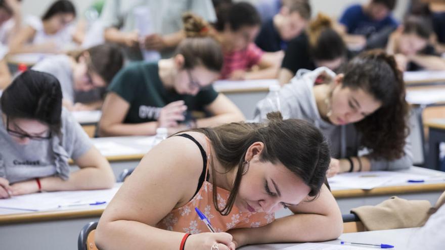 Educación desvela qué días serán los exámenes de la PAU