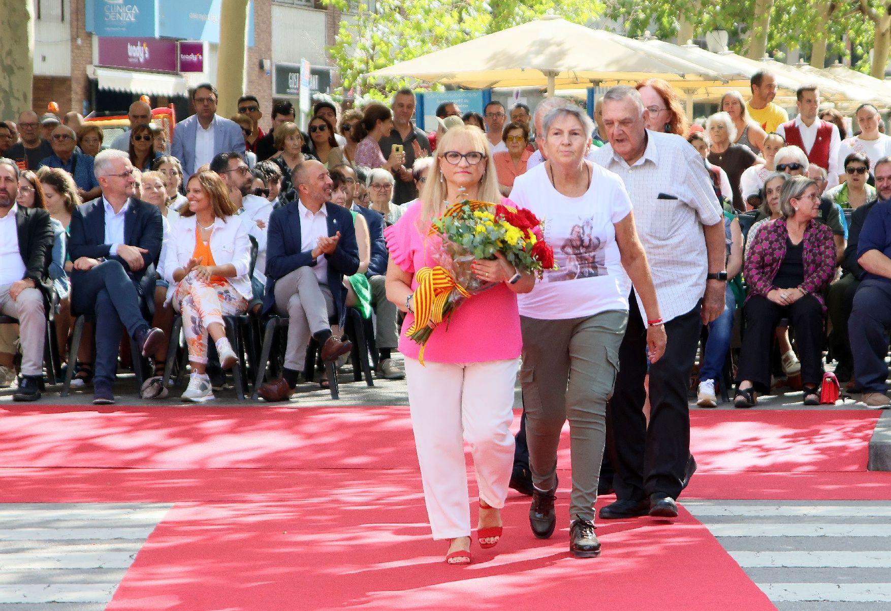 Així ha estat l'acte institucional per la Diada a Manresa