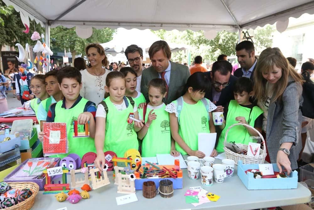 Los más jóvenes en la Feria del Emprendimiento