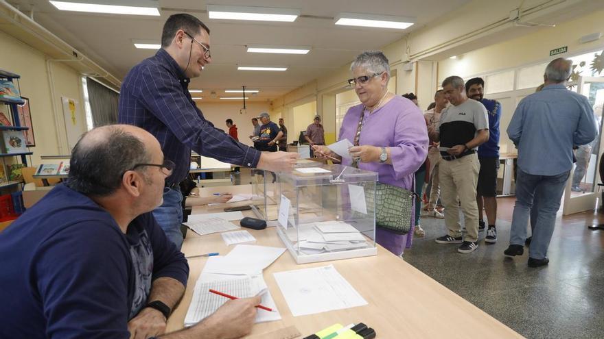 El PSOE pierde un edil a favor de Cambia Avilés por el error de un acta electoral