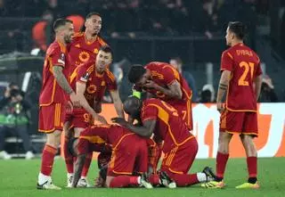 Resumen, goles y highlights del Roma 2 - 1 Milan de la vuelta de cuartos de final de la Europa League