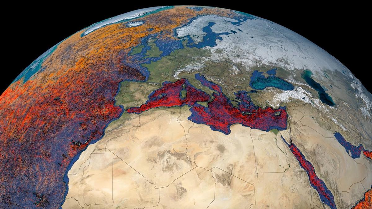 Salinidad del Mediterráneo (en tonos oscuros), según ECCO