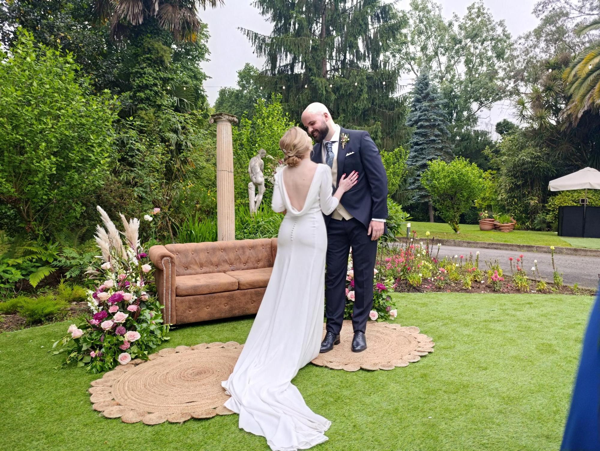 Estefanía Sánchez y Juan Cardecha, una boda de cuento en el Palacio de Villabona