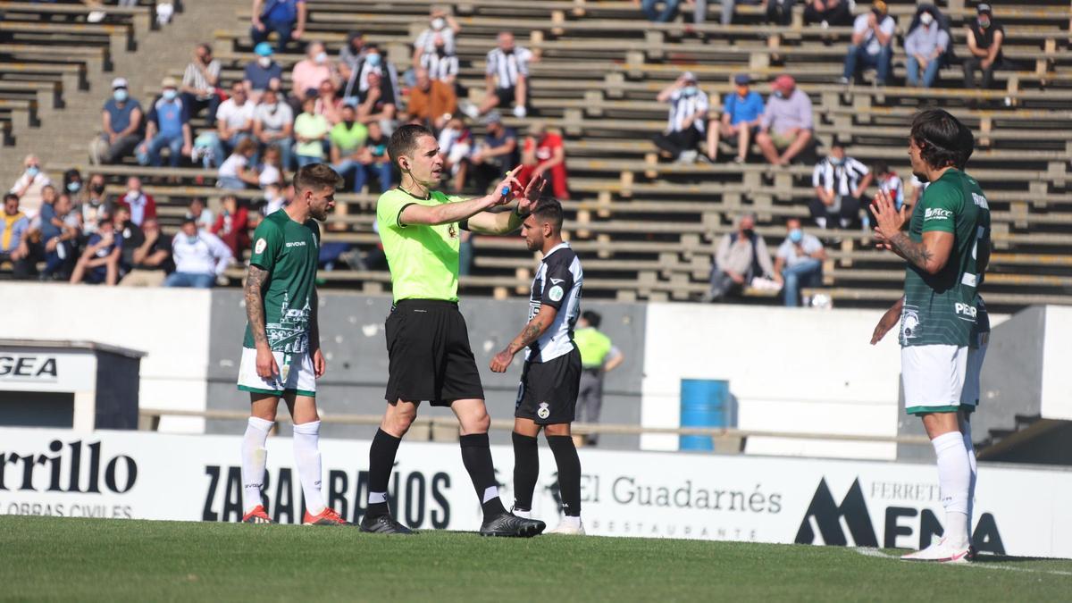 Las imágenes del Córdoba CF-Balompédica Linense