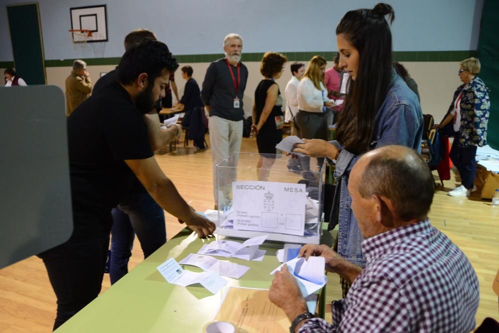 Así vivió la comarca de O Morrazo unos comicios gallegos en los que Feijóo logró su tercera mayoría absoluta