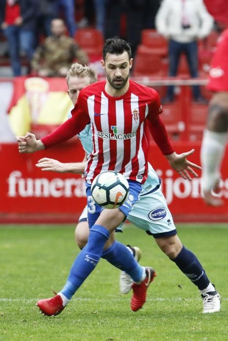 El partido entre el Real Sporting y el Numancia, en imágenes