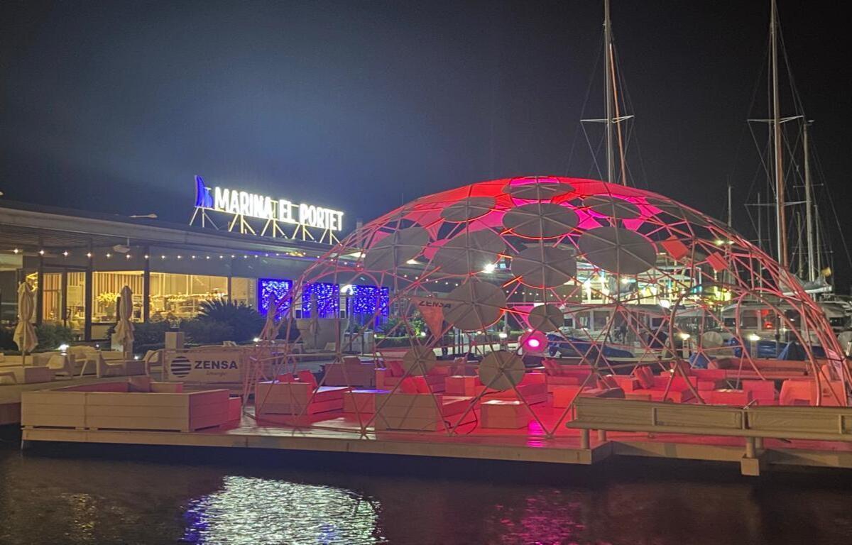 Marina El Portet es la mejor opción para practicar deportes acuáticos en Dénia.