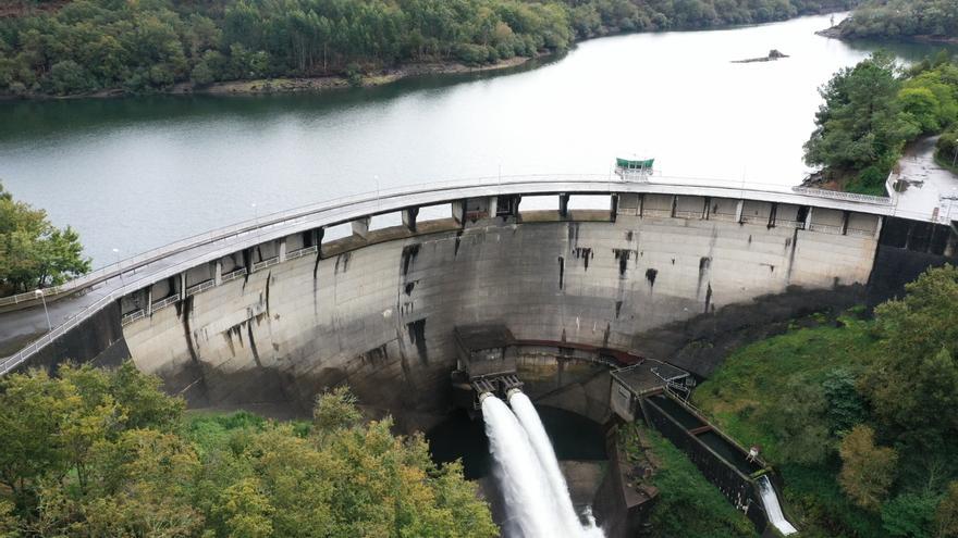 Dos meses de lluvia &quot;por el desagüe&quot;: los embalses del área de Vigo no dan para más