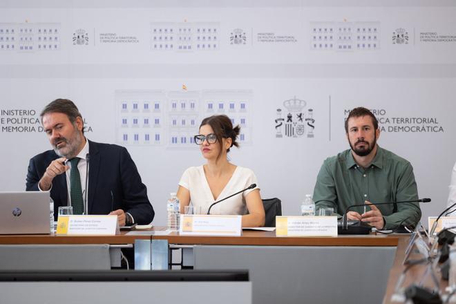 Los consejeros de Vox en Extremadura, Aragón y CyL plantan al Gobierno en la sectorial que reparte 35M para menores migrantes