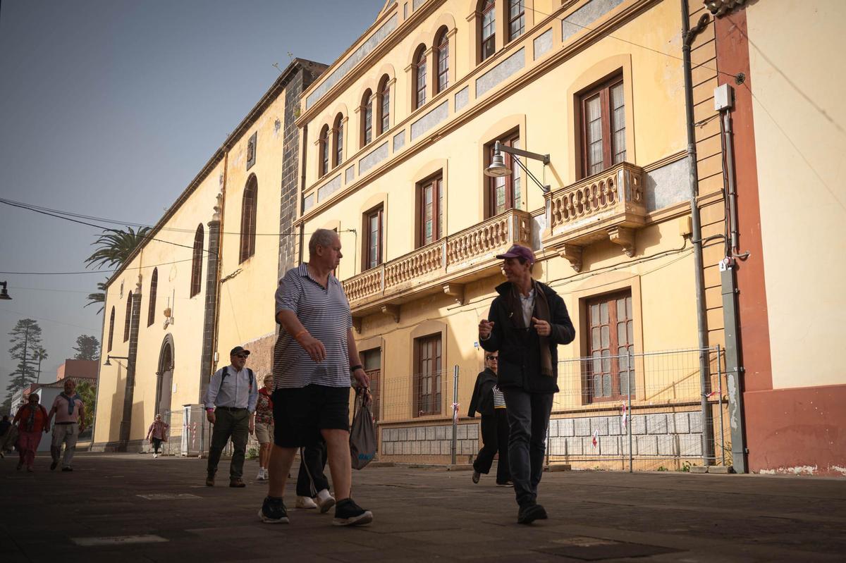 El edificio del número 44 de San Agustín, este lunes.