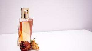 Perfecto para regalar en vacaciones: el perfume clásico y dulce que enamora