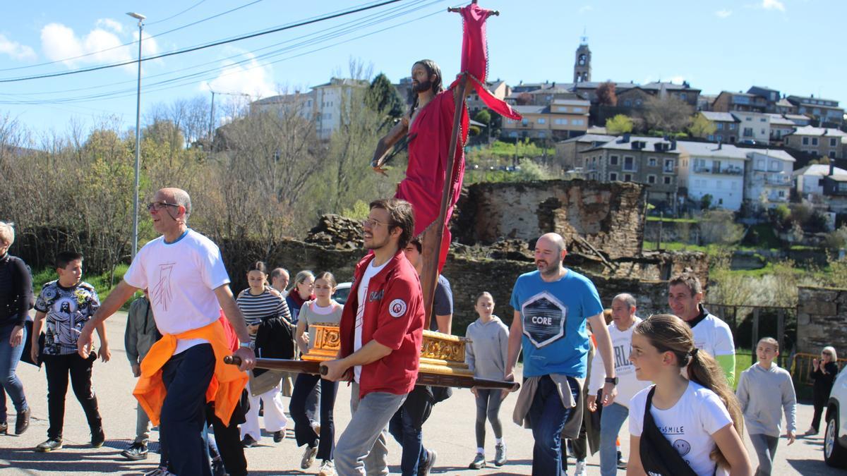 Procesión del Resucitado en Puebla de Sanabria