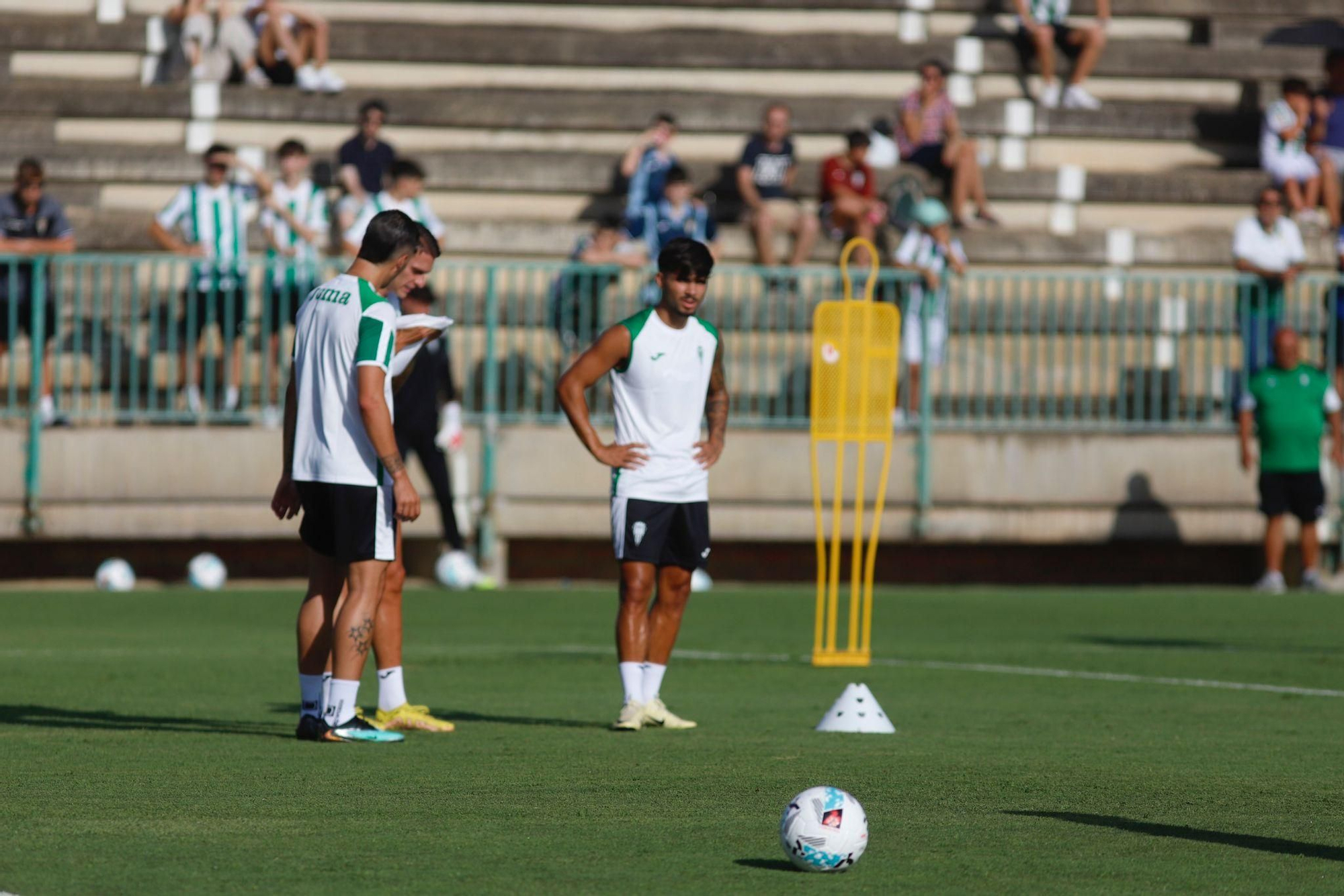 El primer entrenamiento de la pretemporada del Córdoba CF, en imágenes