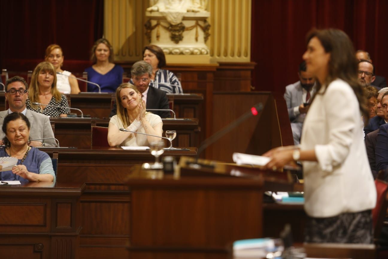 Marga Prohens, presidenta del Govern tras la abstención de Vox
