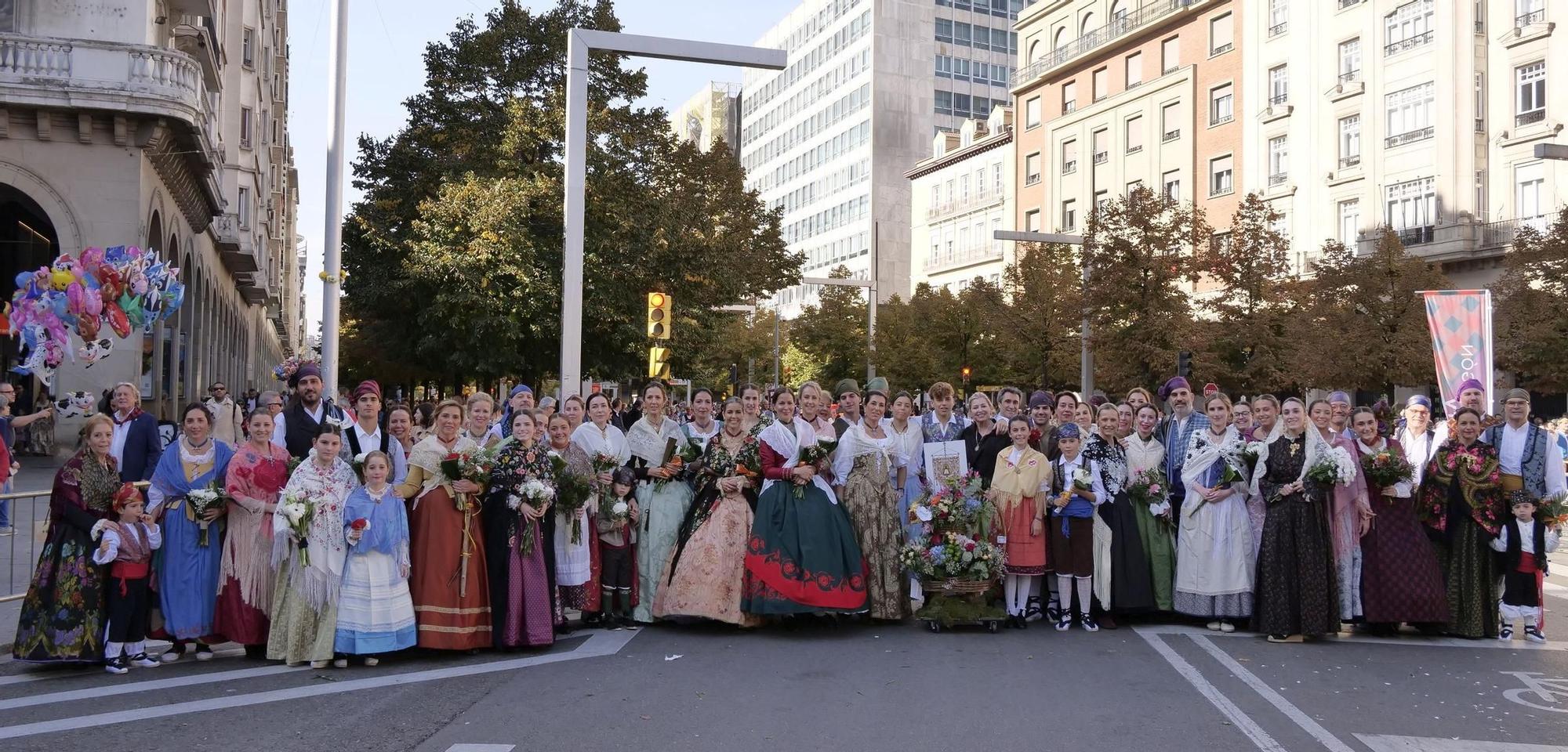 DEVOTOS DE LA VIRGEN DEL PILAR