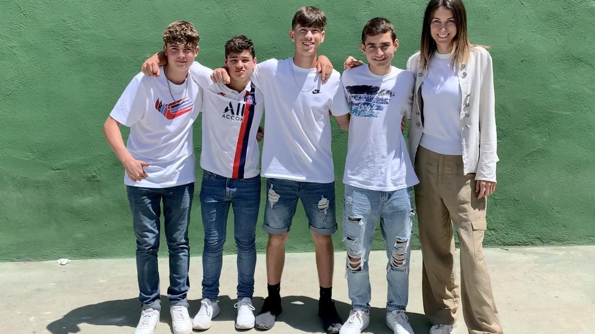 Daniel Cibotaru, Joel Anglés Segura, Manuel Ortiz Albiol y Nicolás Stefan Constantin, alumnos de 3º de ESO del IES Coromines, que han pasado a la final de la olimpiada de Ingeniería de la Edificación