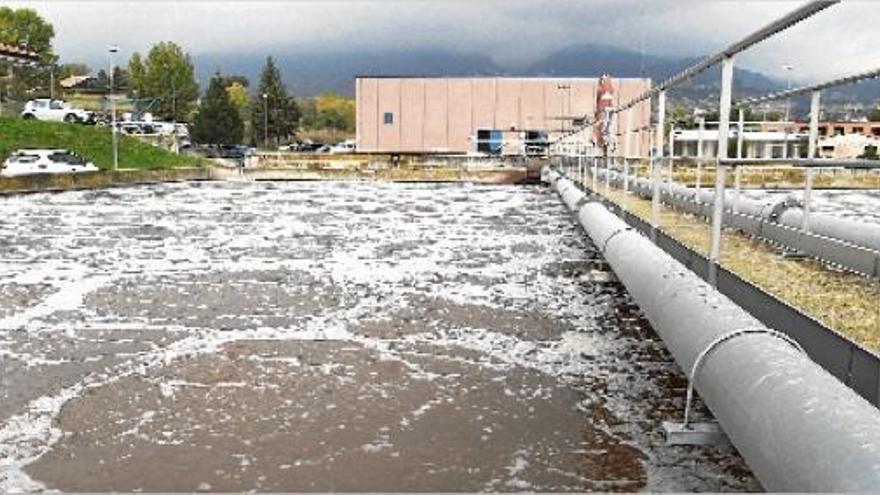Instal·lacions de l&#039;estació depuradora d&#039;aigües residuals de Berga, la primera construïda a la comarca i inaugurada el 31 de març del 1995