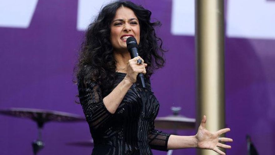 Salma Hayek: &quot;Weinstein aseguró que me rompería las rodillas&quot;