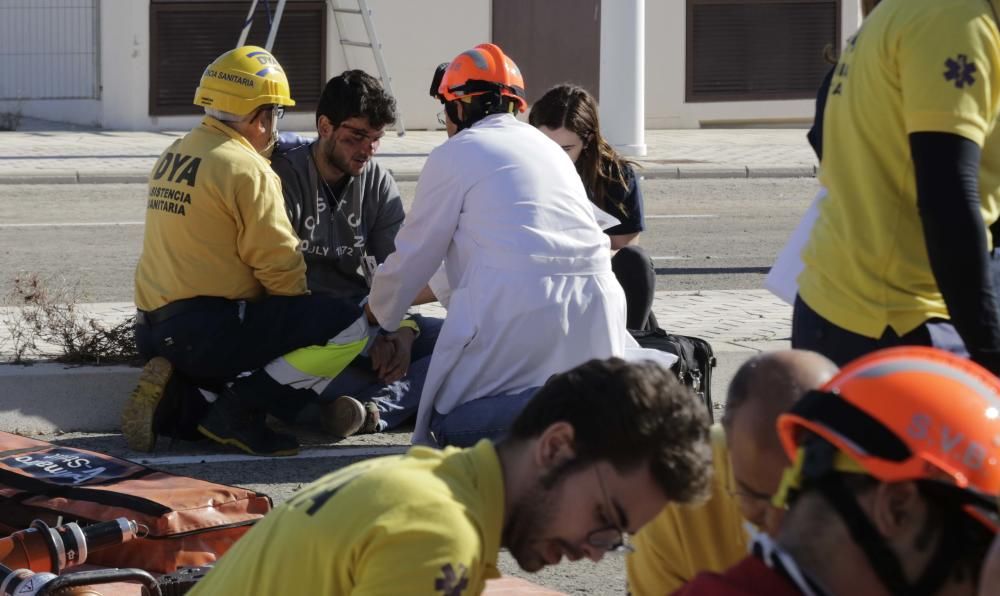 Más de 500 efectivos participan en un simulacro de accidente aéreo