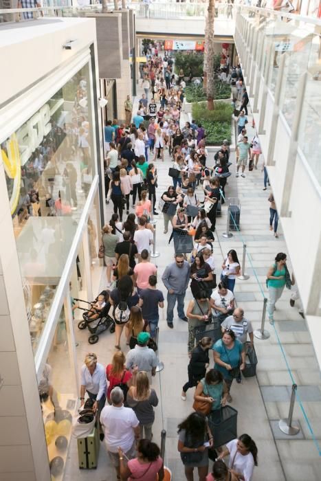 Großer Ansturm bei Eröffnung von FAN Mallorca Shopping am Donnerstag (22.9.)
