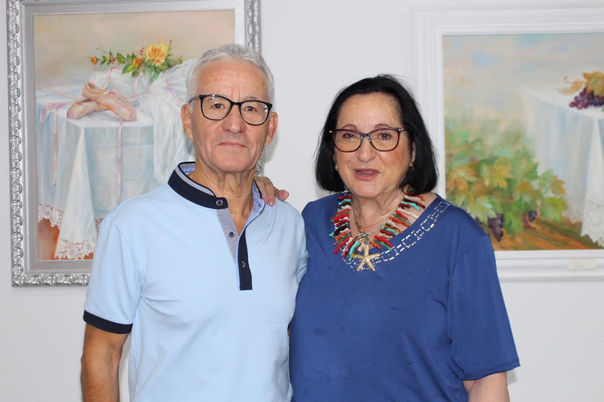 Enrique Chano y Estrella Apolo, artistas de las obras.